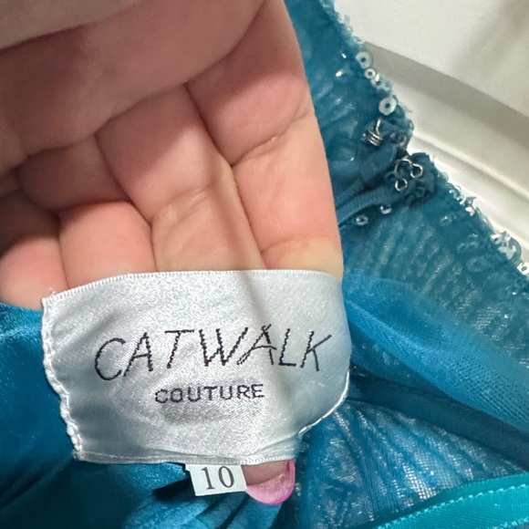 Elegant Teal Sequin Wedding Dress - Picture 9 of 10